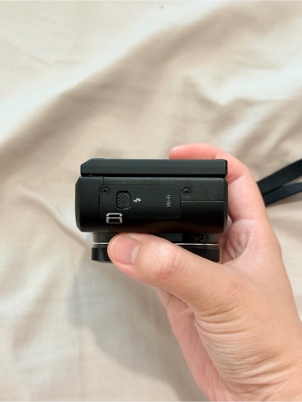 Canon PowerShot G7 X Mark II Compact Digital Camera - Black - Picture 7 of 8